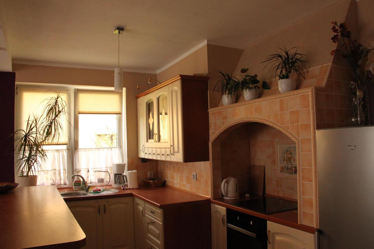 Apartamenty Eka Dom Goscinny 350M Do Plazy Rewal Extérieur photo